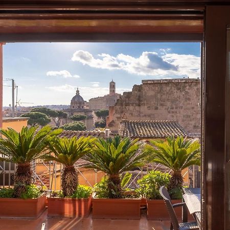 Iflat Incredible View Of The Roman Forum Extérieur photo